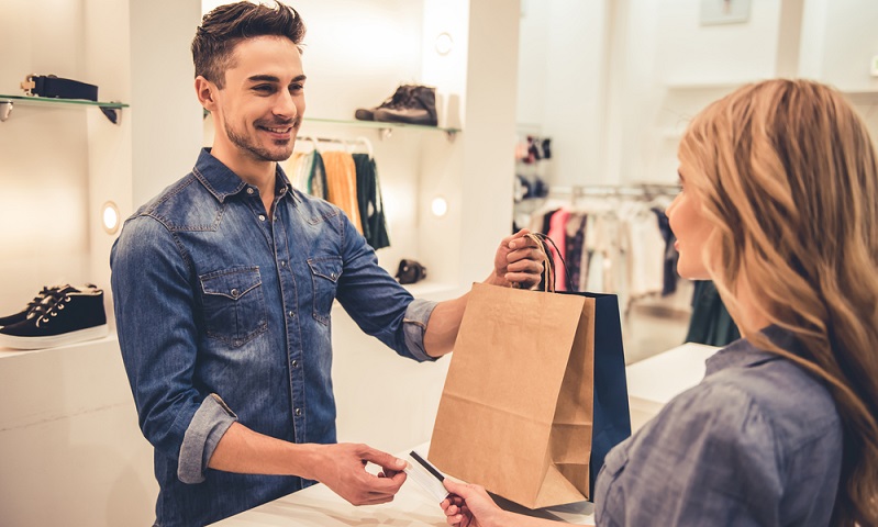 Das eben Dargestellte gilt auch für Kreditkarten. Bitte nur eine oder zwei Kreditkarten führen, wenn die Bonität gut sein soll!   ( Foto: Shutterstock-_George Rudy)