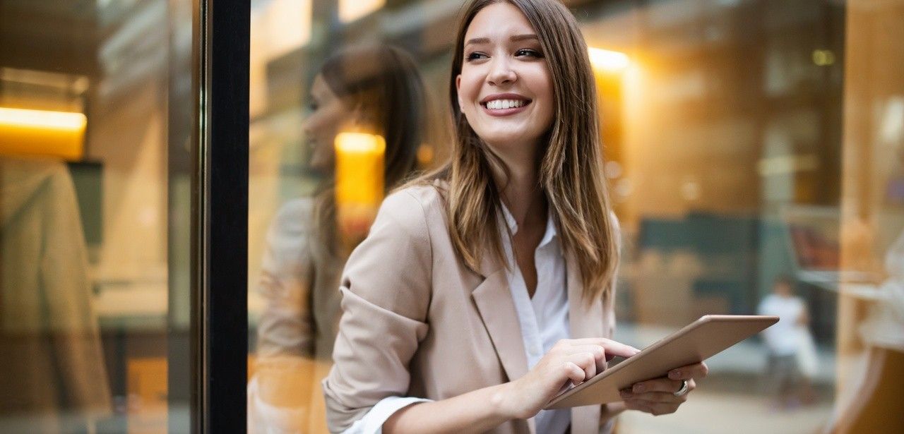 Cosmos besteht sechste Fairnessprüfung - Transparenz und Kundennutzen (Foto: AdobeStock - NDABCREATIVITY - 296750103)