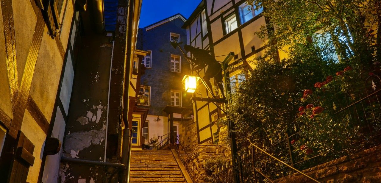 Kettwiger Weinfest präsentiert Korrells zertifizierte Naheweine, ökologisch und (Foto: AdobeStock - hespasoft - 365858911)